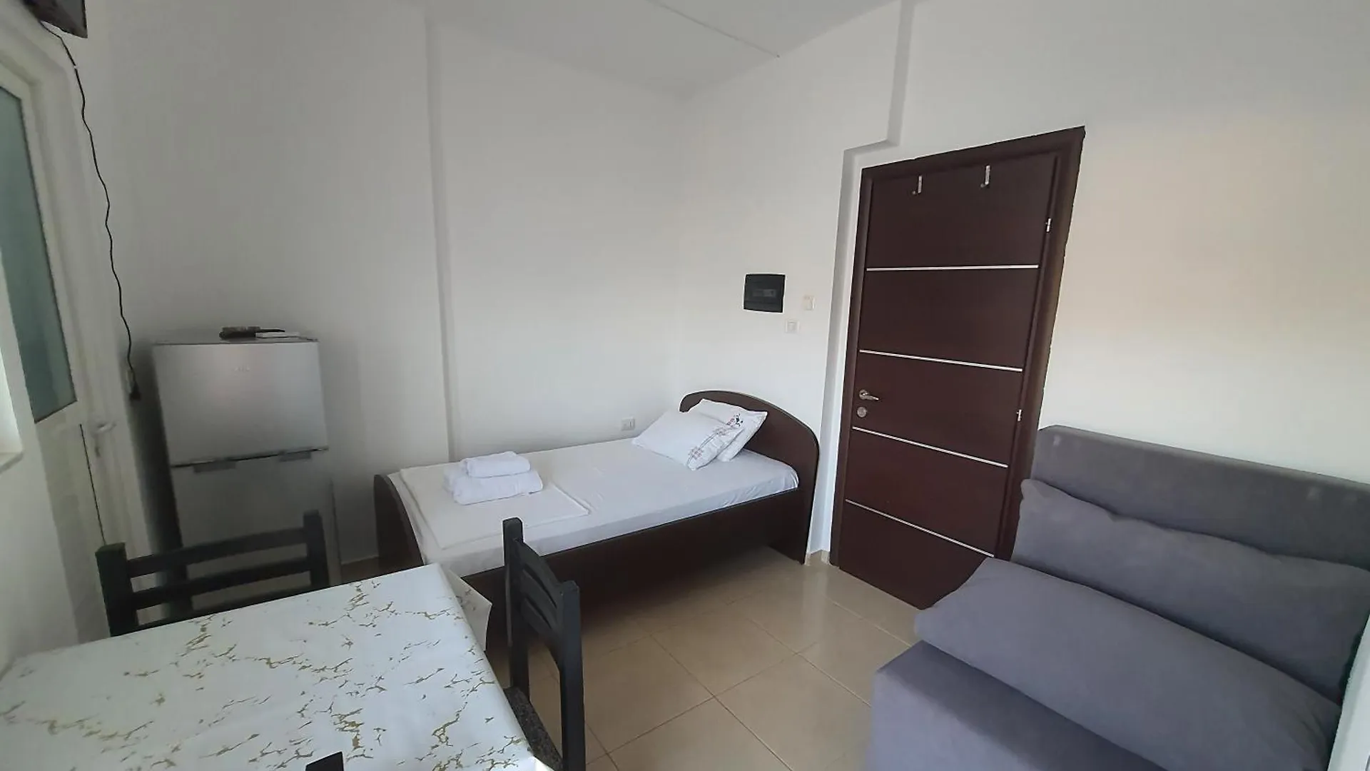 Vila Albi Ksamil Guest house