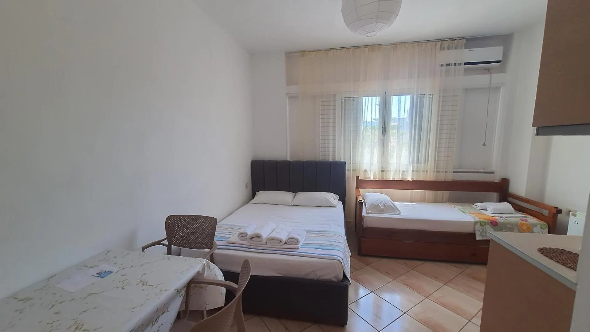 Guest house Vila Albi Ksamil Albania