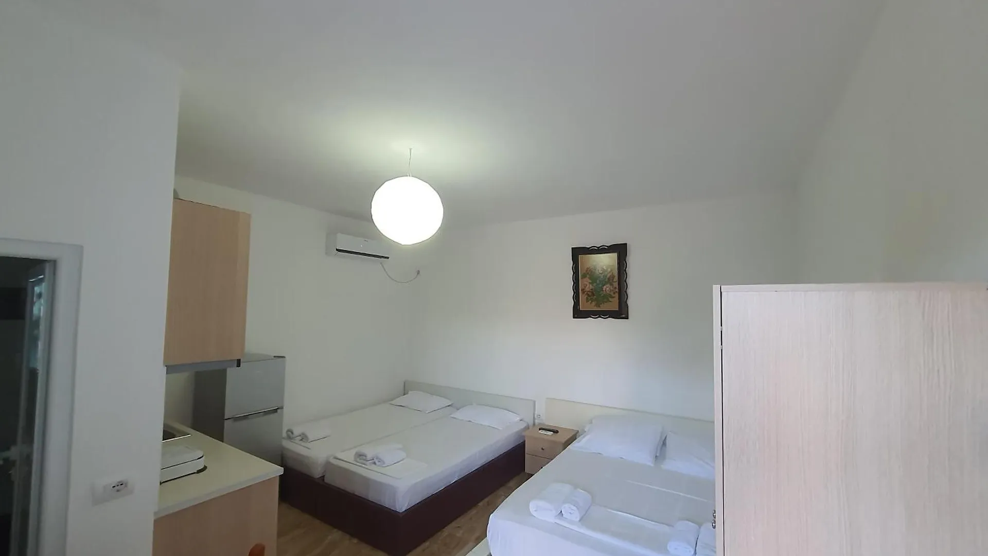 Guest house Vila Albi Ksamil