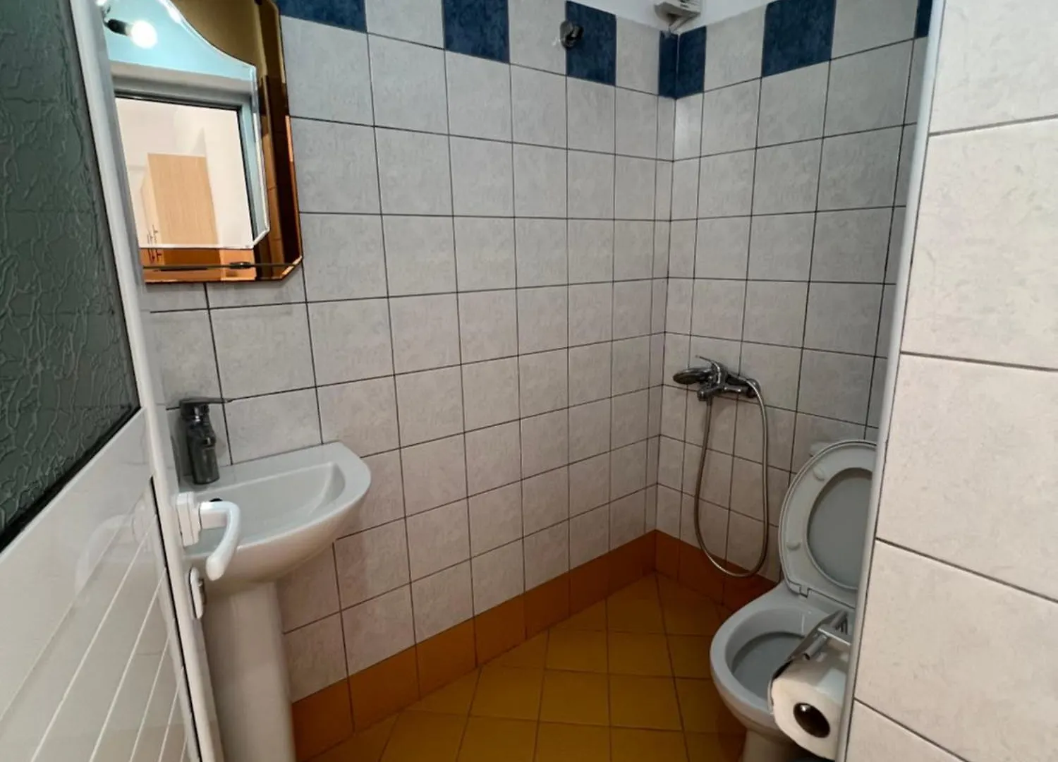 Vila Albi Ksamil Guest house